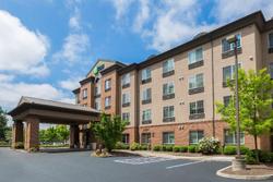 Holiday Inn Express and Suites Eugene Downtown Uni