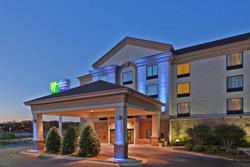 Holiday Inn Express and Suites Lawton Fort Sill
