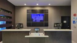 Holiday Inn Express and Suites Anaheim Resort Area