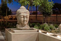 Holiday Inn Express and Suites Anaheim Resort Area