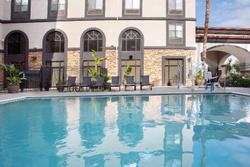 Holiday Inn Express and Suites Ontario Airport