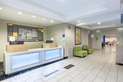 Holiday Inn Express and Suites Lafayette South