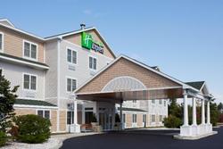 Holiday Inn Express and Suites Freeport Brunswick