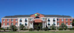 Holiday Inn Express and Suites Fairfield North