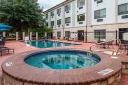Holiday Inn Express Austin NW - Lakeline