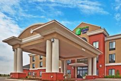 Holiday Inn Express and Suites Perry