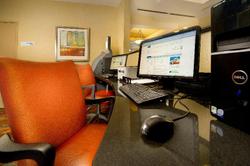 Holiday Inn Express and Suites Uvalde