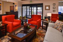 Holiday Inn Express and Suites Pittsburg