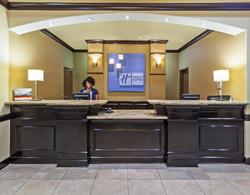 Holiday Inn Express and Suites Victoria