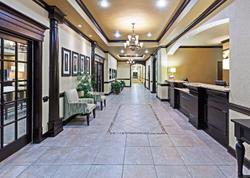 Holiday Inn Express and Suites Victoria