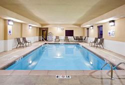 Holiday Inn Express and Suites Van Wert