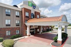 Holiday Inn Express & Suites Winnie