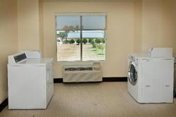 Holiday Inn Express and Suites Pearsall