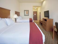 Holiday Inn Express and Suites Zapata