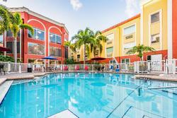 Holiday Inn Express and Suites Bradenton West