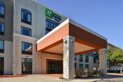 Holiday Inn Express and Suites Austin North Centra