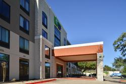 Holiday Inn Express and Suites Austin North Centra