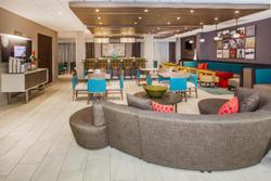 Holiday Inn Express and Suites Litchfield West