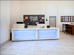 Holiday Inn Express & Suites Rancho Mirage Palm