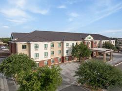 Holiday Inn Express and Suites Midland Loop 250