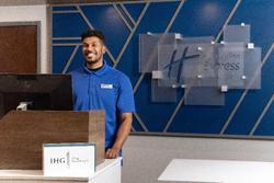 Holiday Inn Express and Suites Saginaw