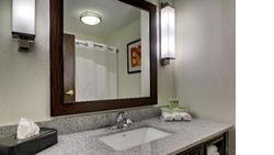 La Quinta Inn & Suites by Wyndham Meridian