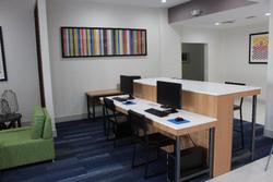 Holiday Inn Express and Suites Mansfield