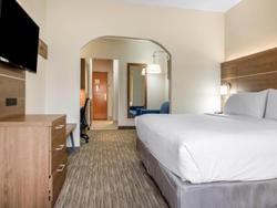 Holiday Inn Express and Suites Harrison