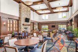 Holiday Inn Express and Suites Wilmington Newark
