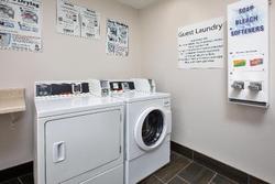 Holiday Inn Express and Suites Kent State Universi