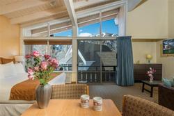 Tamarack Lodge