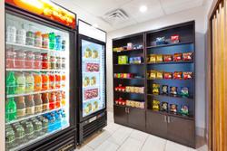 Holiday Inn Express and Suites Cleveland Richfield