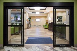 Holiday Inn Express and Suites Fort Dodge
