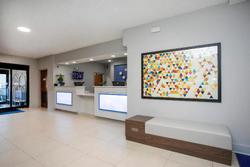 Holiday Inn Express and Suites Jacksonville Maypor