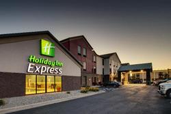 Holiday Inn Express and Suites Lebanon