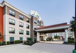 Holiday Inn Express and Suites San Antonio NW near