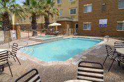 Quality Inn & Suites Airport North - Stone Oak