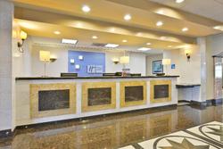 Holiday Inn Express and Suites Tacoma South Lakewo