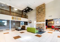 Country Inn & Suites by Radisson South Haven MI