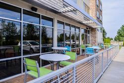 Holiday Inn Express Suites Siloam Springs
