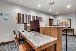 Holiday Inn Express Suites Dallas North Addison