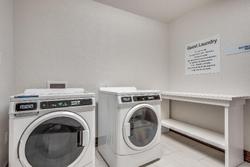 Holiday Inn Express Suites Dallas North Addison