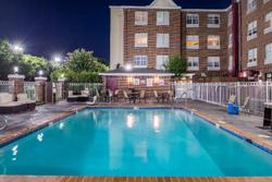 Holiday Inn & Suites Dallas Addison