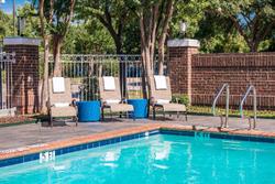 Holiday Inn & Suites Dallas Addison