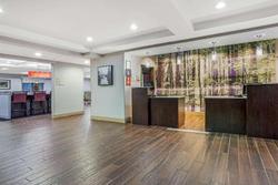 La Quinta Inn & Suites by Wyndham Plainfield