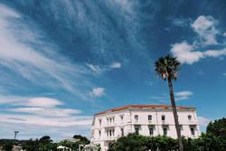 Grand Hotel des Sablettes Plage, Curio by Hilton