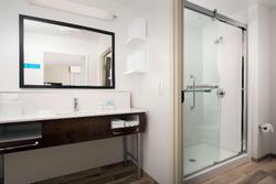 Hampton Inn & Suites San Antonio Lackland AFB SeaW