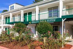 Quality Inn & Suites near Lake Oconee