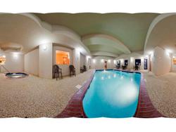 Holiday Inn Express and Suites Weston