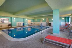 Holiday Inn Express and Suites Weston